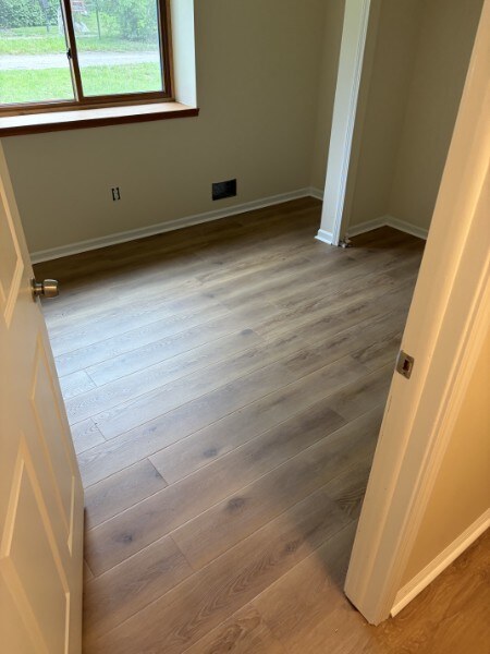 Bedroom Plank Flooring